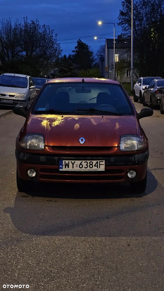 Renault Clio 1.4i RN - 3