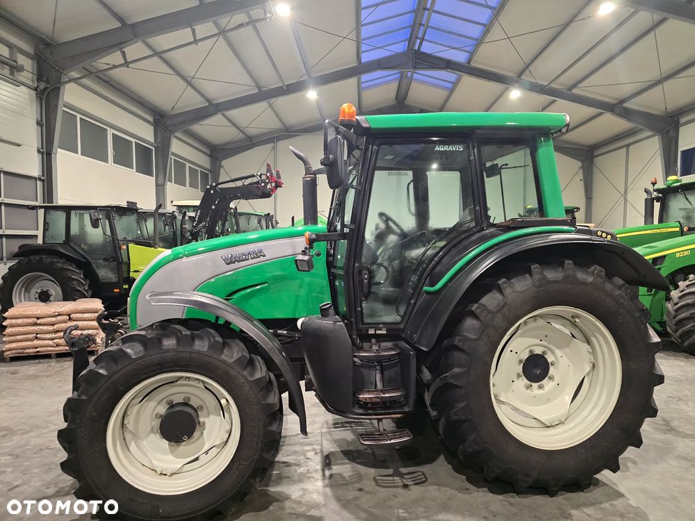 Valtra N 141 - 3