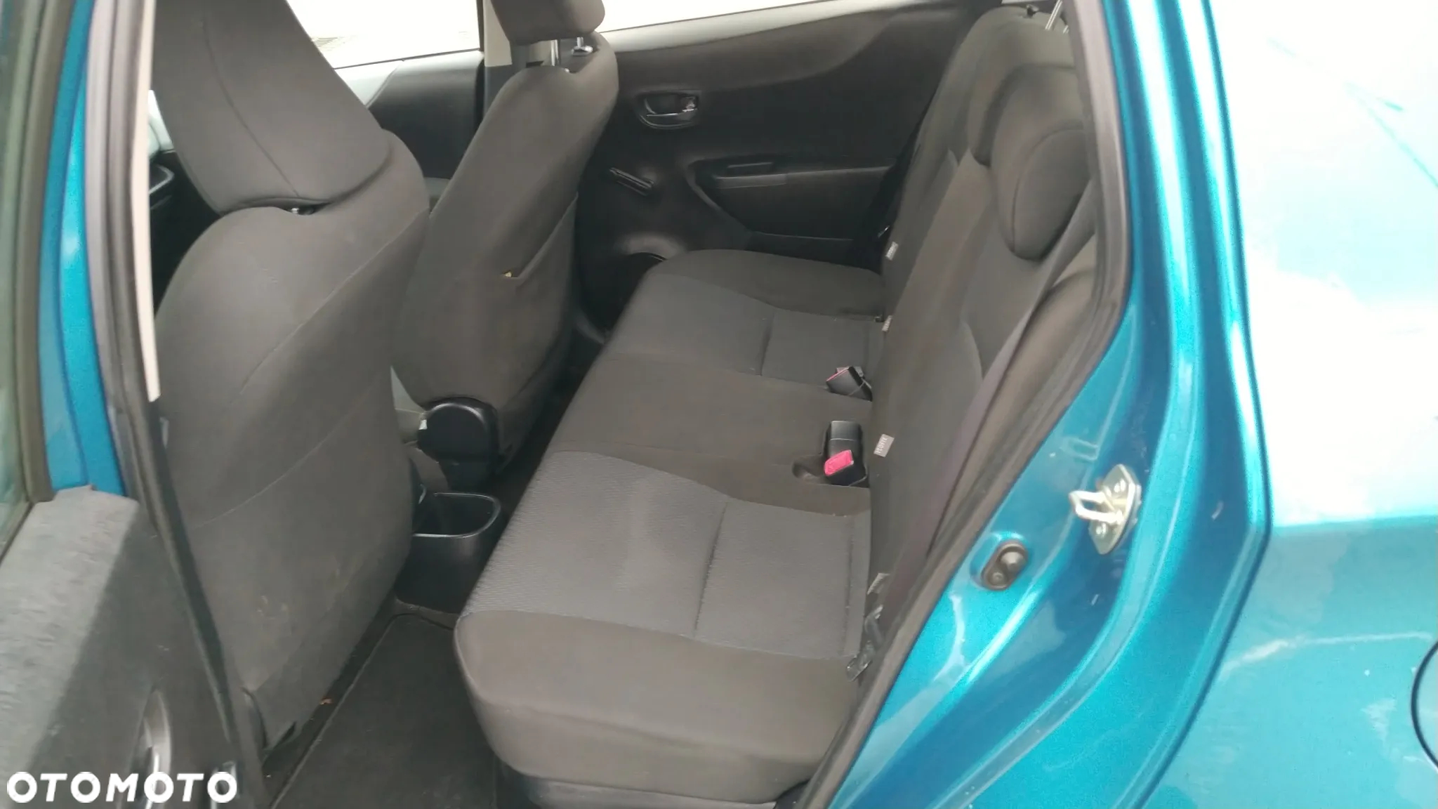 Toyota Yaris Hybrid 1.5 VVT-i Comfort - 31