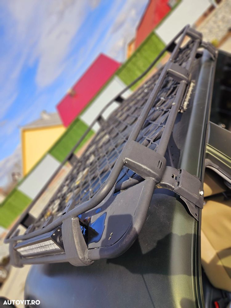 Toyota Land Cruiser - 6