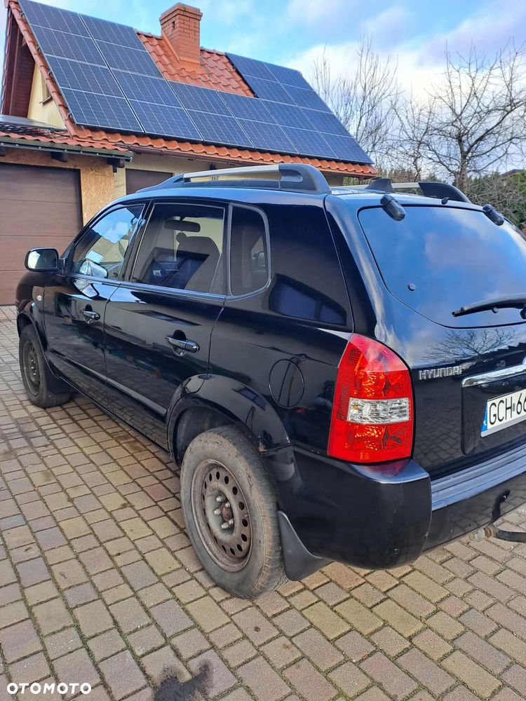 Hyundai Tucson 2.0 Comfort 2WD - 4