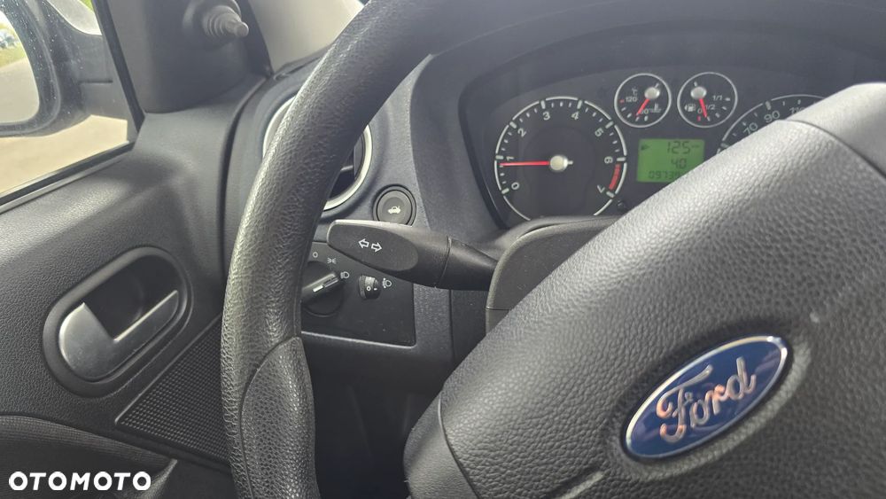 Ford Fusion 1.25 Black Magic - 36