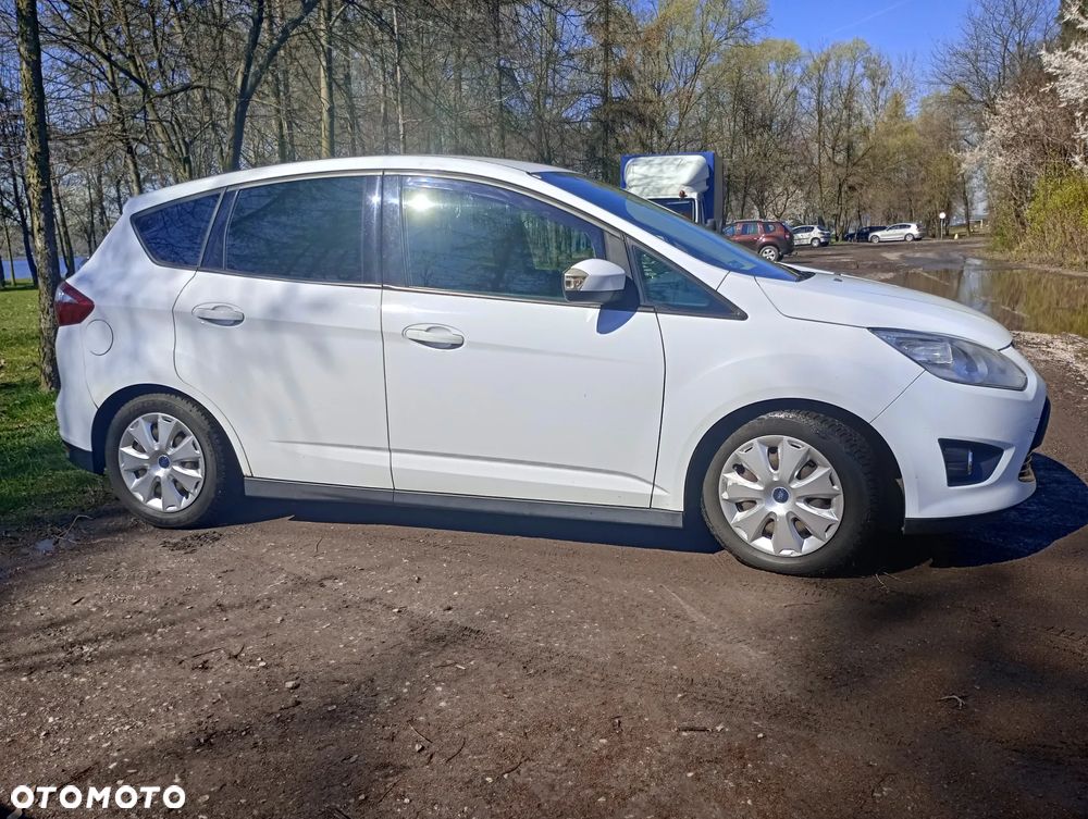 Ford C-MAX 1.6 TDCi Titanium - 4