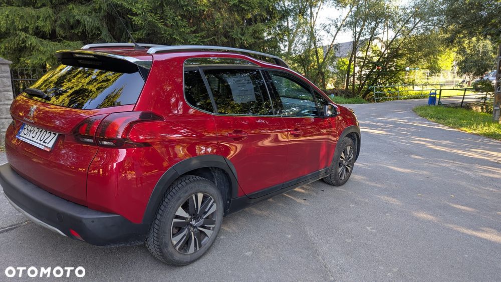 Peugeot 2008 1.2 Pure Tech GPF Allure S&S EAT6 - 6