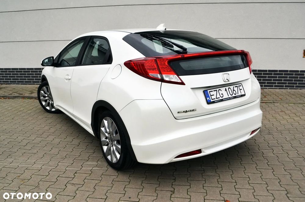 Honda Civic 1.4 i-VTEC Sport - 3