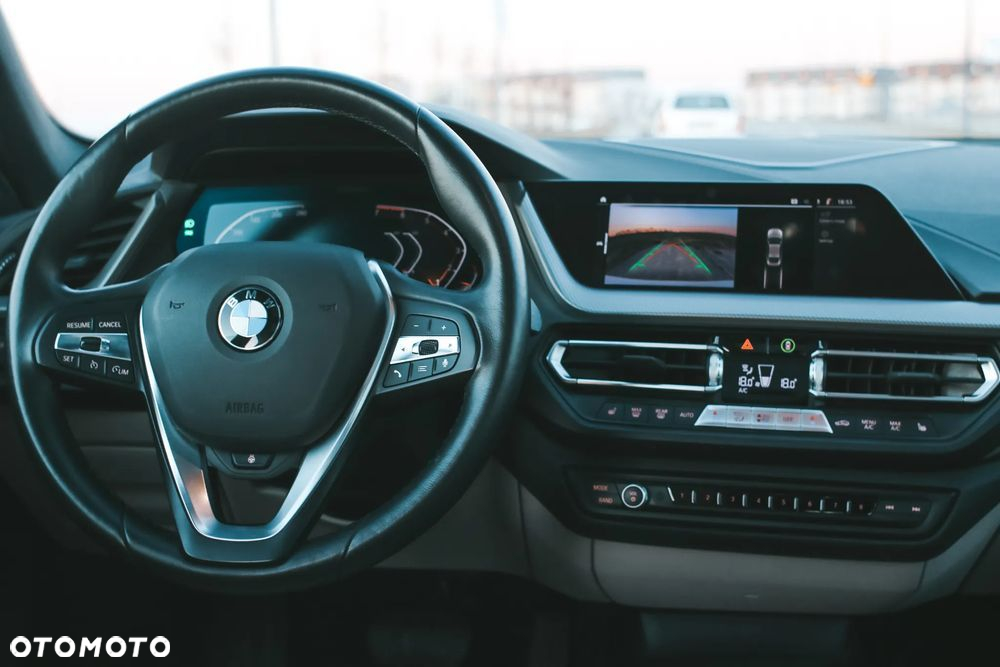 BMW Seria 2 - 17