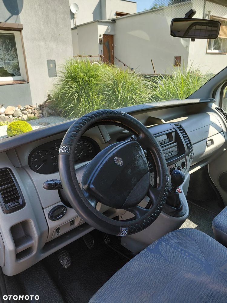 Renault Trafic - 6