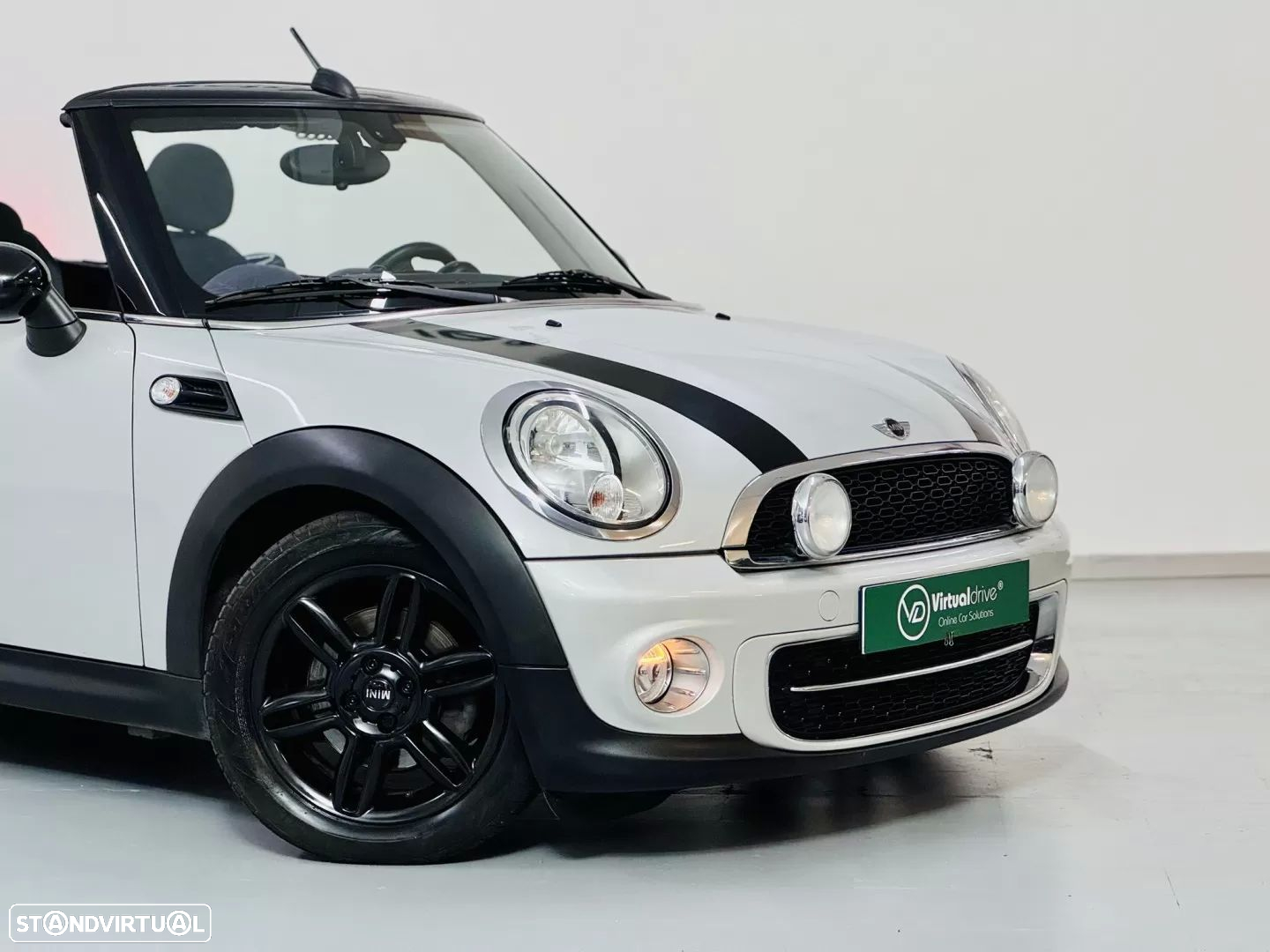 MINI Cabrio Cooper D - 4