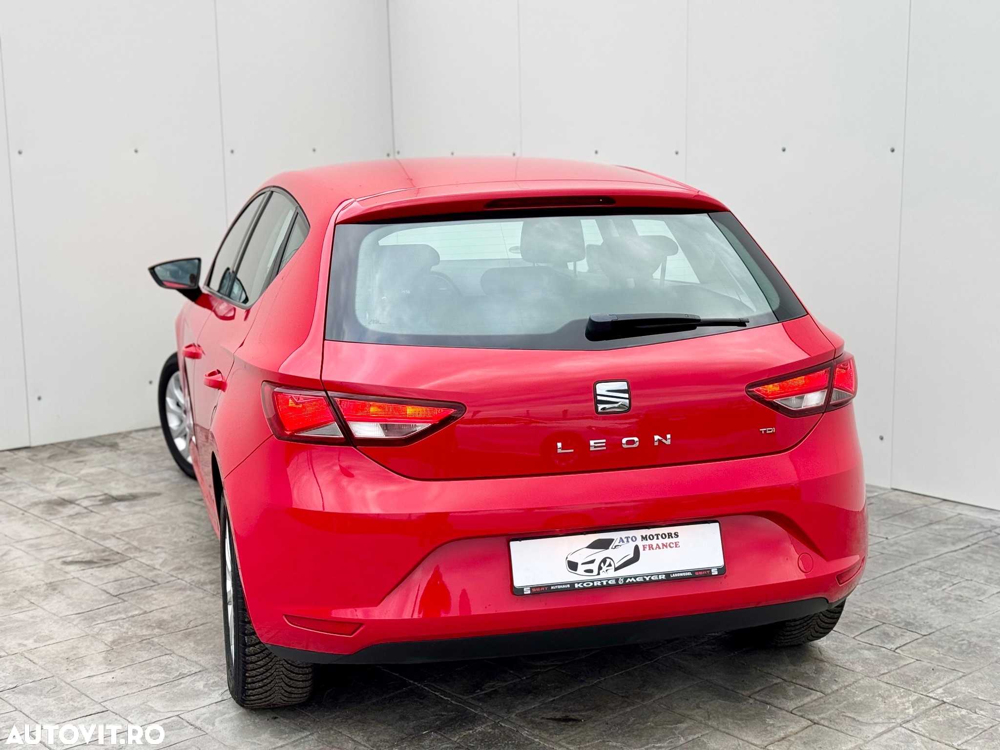 Seat Leon 1.6 TDI DPF Ecomotive Style - 13