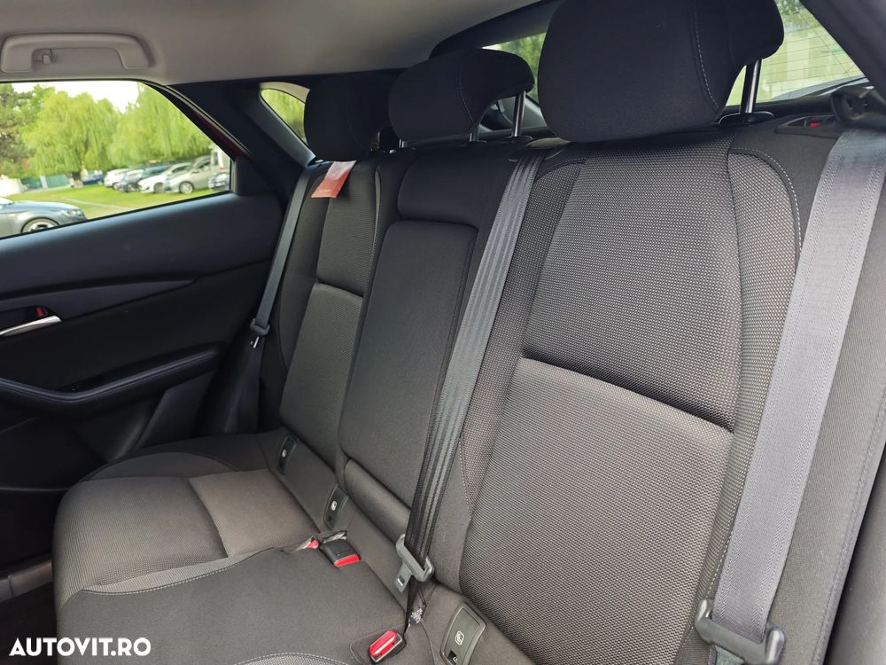 Mazda CX-30 - 8