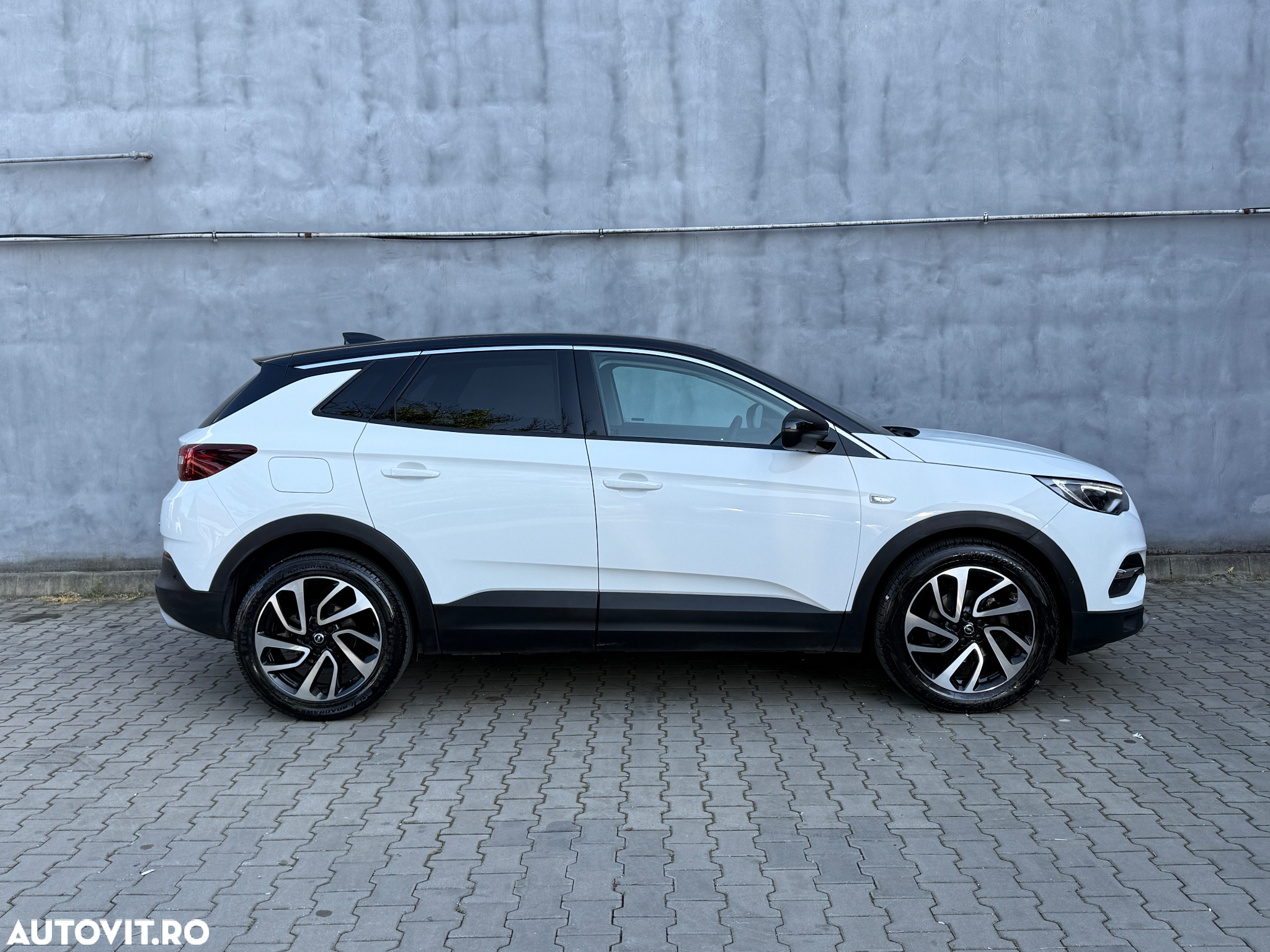Opel Grandland X 1.5 ecoTEC START/STOP Design Line - 10