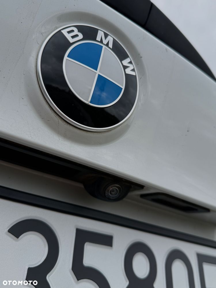 BMW X1 sDrive20d Sport Line - 11