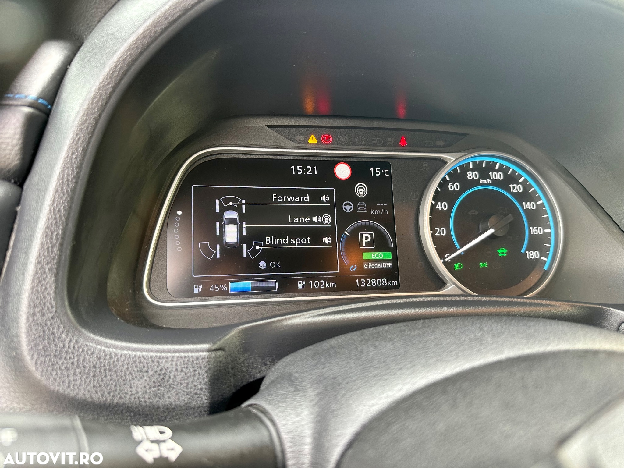 Nissan LEAF Tekna - 18