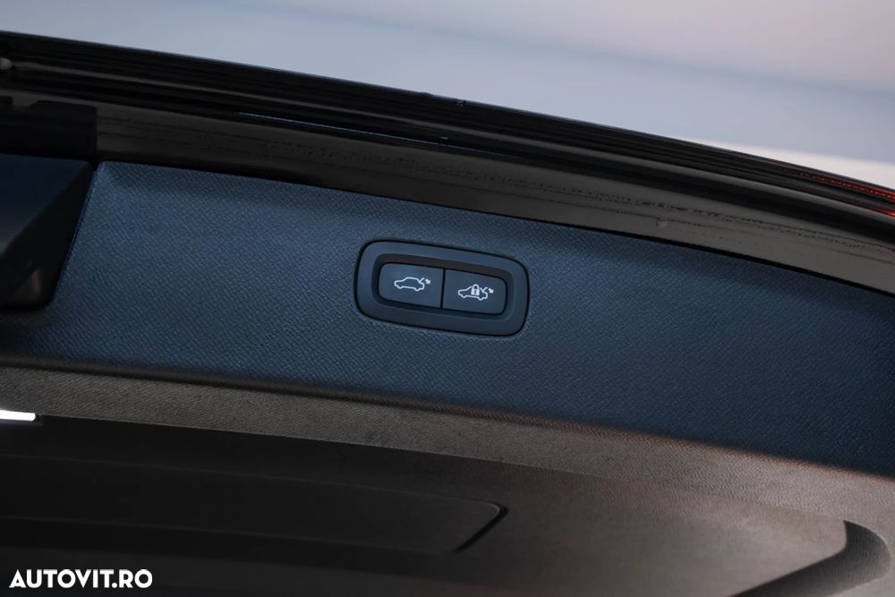 Volvo XC 90 Recharge T8 eAWD Inscription - 37