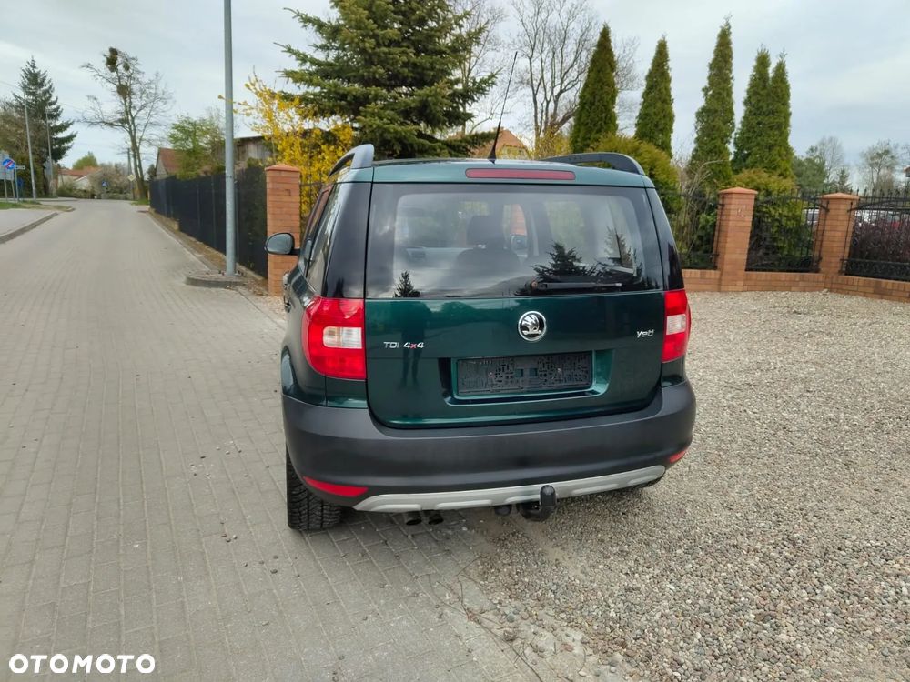 Skoda Yeti Outdoor 2.0 TDI 4x4 L&K - 24