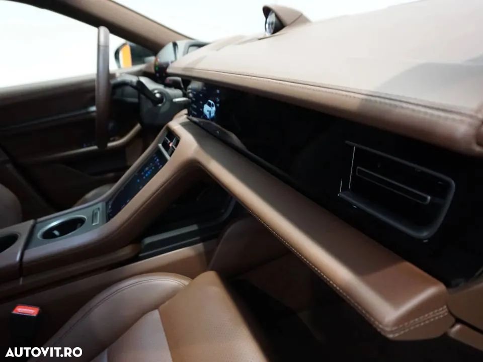 Porsche Taycan 4S Sport Turismo Performancebatterie Plus - 18