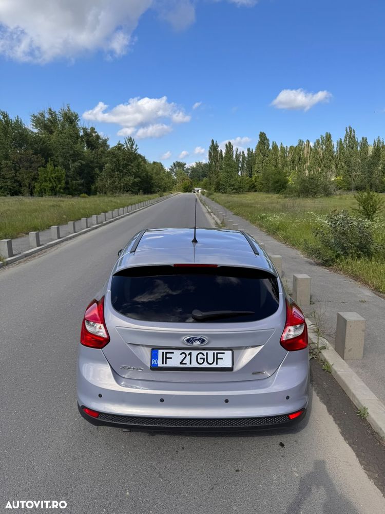 FORD Focus 2012 — imagine 14