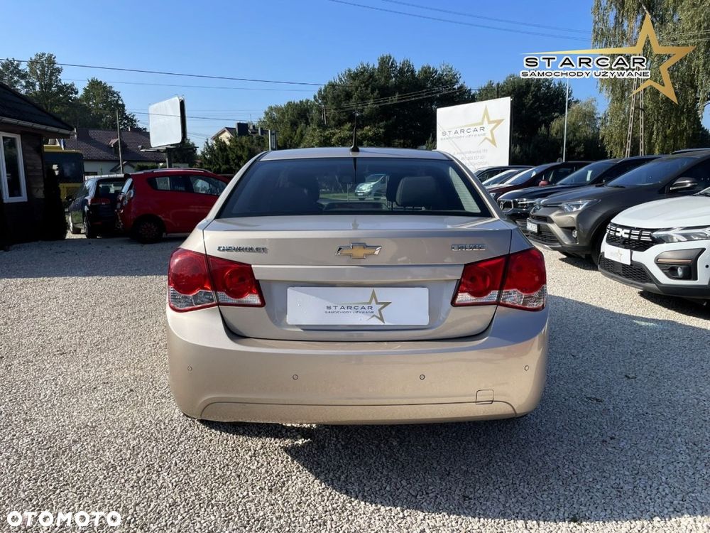 Chevrolet Cruze - 6