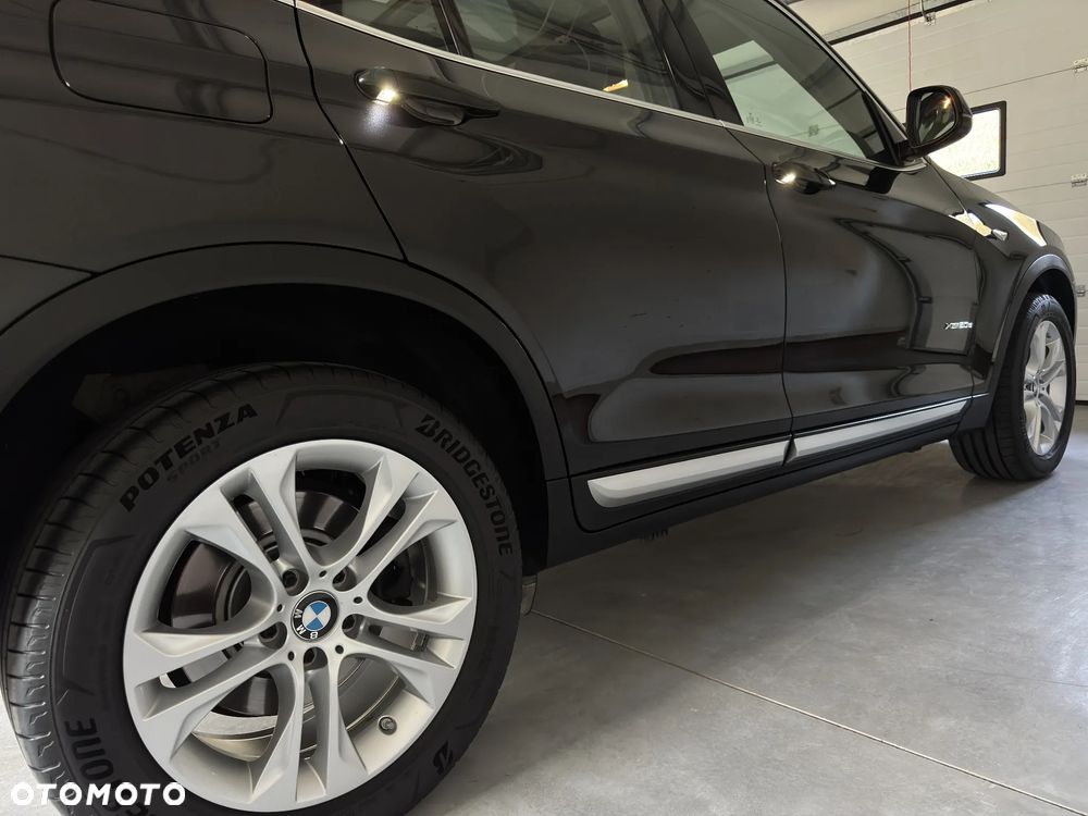 BMW X3 xDrive20d xLine - 24
