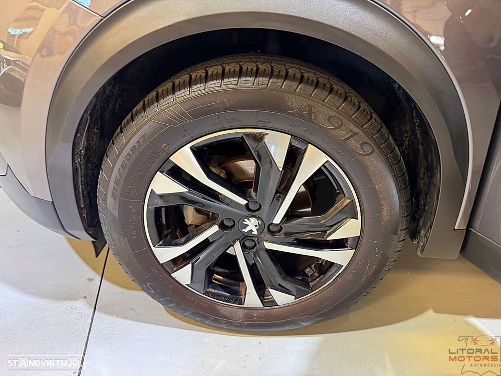Peugeot 2008 1.2 PureTech GT Line EAT8 - 13