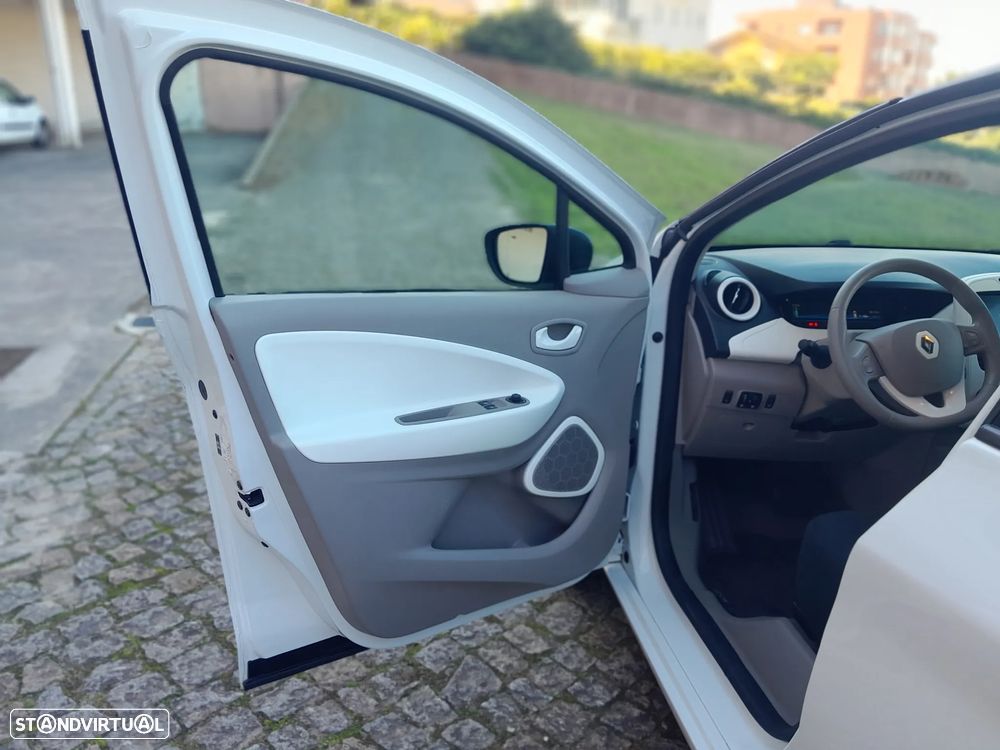 Renault Zoe (c/ Bateria) 41 kwh Life - 16