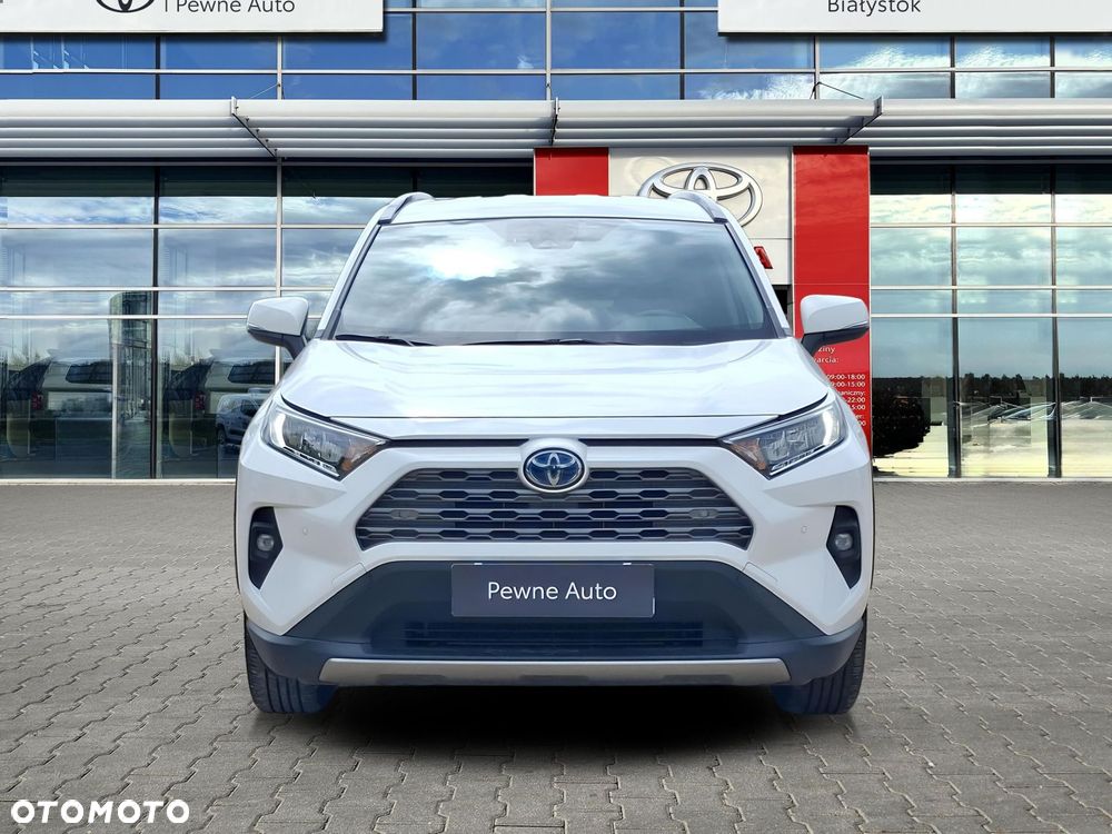 Toyota RAV4 - 8