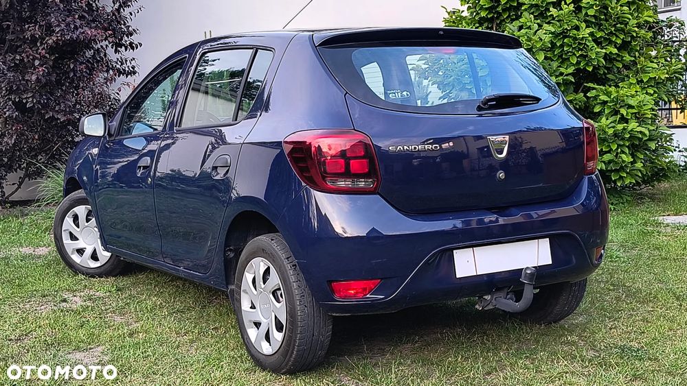 Dacia Sandero - 4