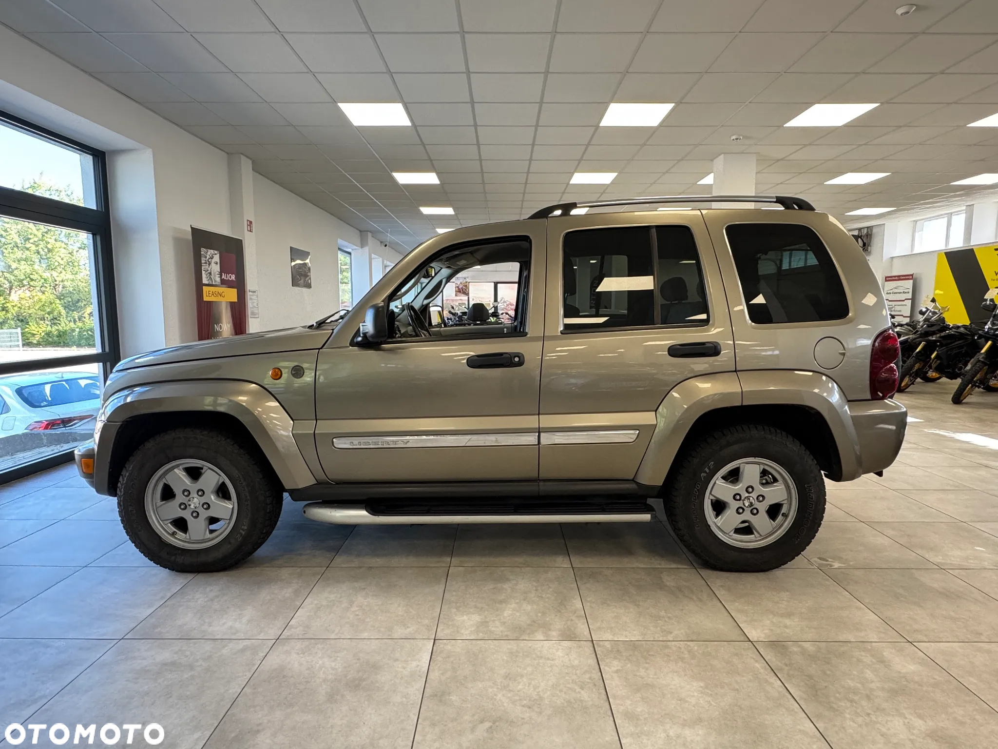 Jeep Liberty 2.8 CRD 4x4
