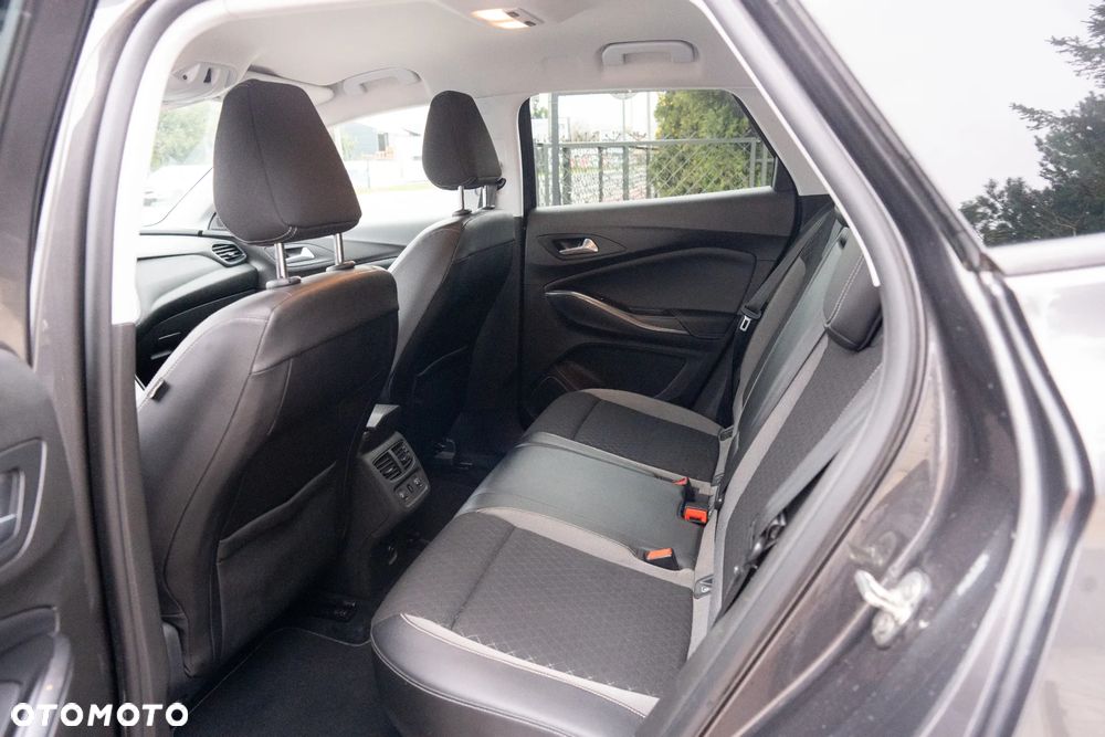 Opel Grandland X 1.2 Start/Stop Business INNOVATION - 21