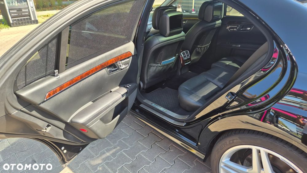 Mercedes-Benz Klasa S 500 L 4-Matic - 23