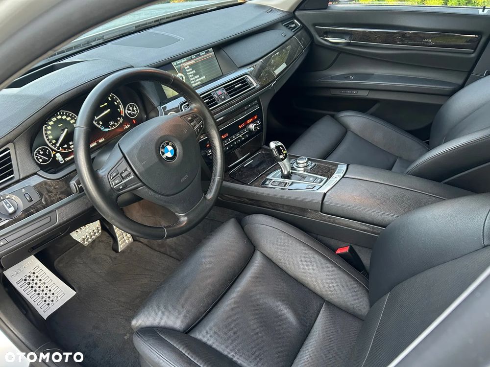 BMW Seria 7 Active - 10