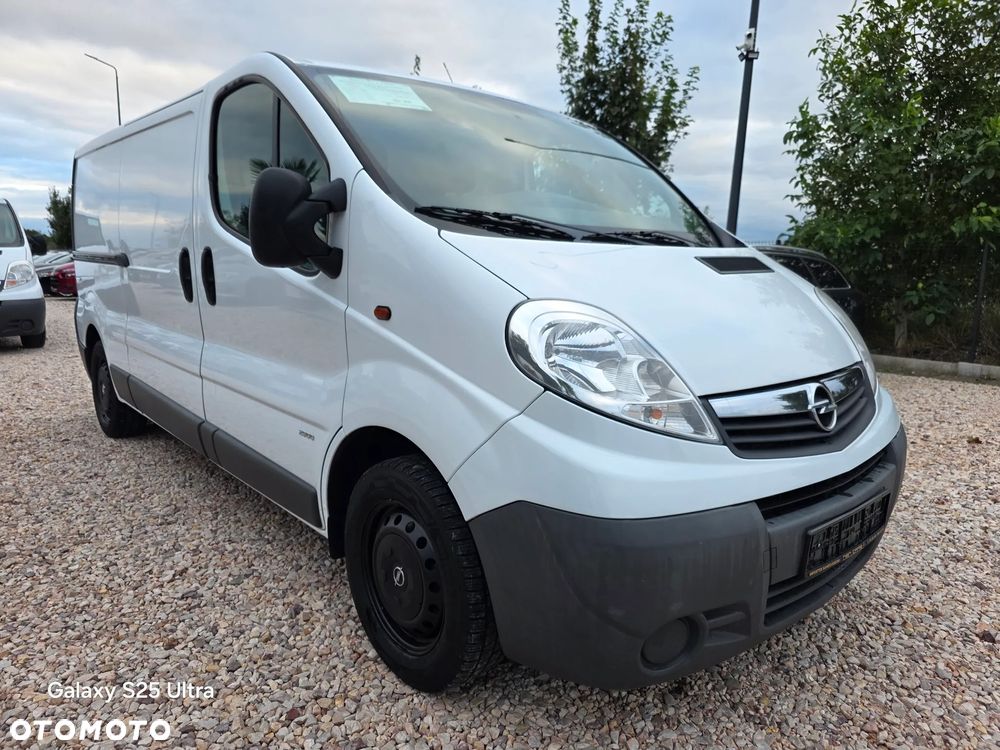 Opel Vivaro - 20