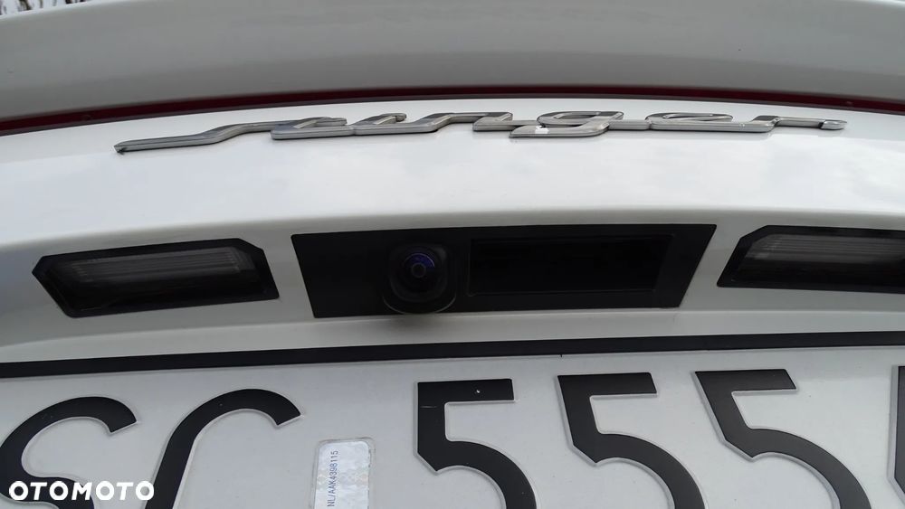 Kia Stinger - 13