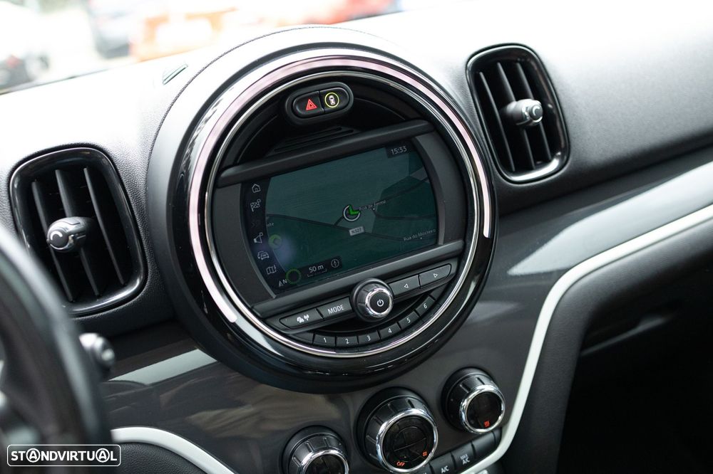 MINI Countryman Cooper SE ALL4 Auto - 35