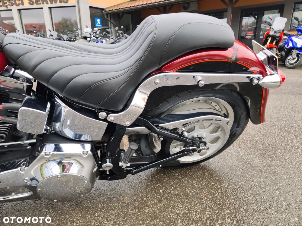 Harley-Davidson Softail Fat Boy - 32