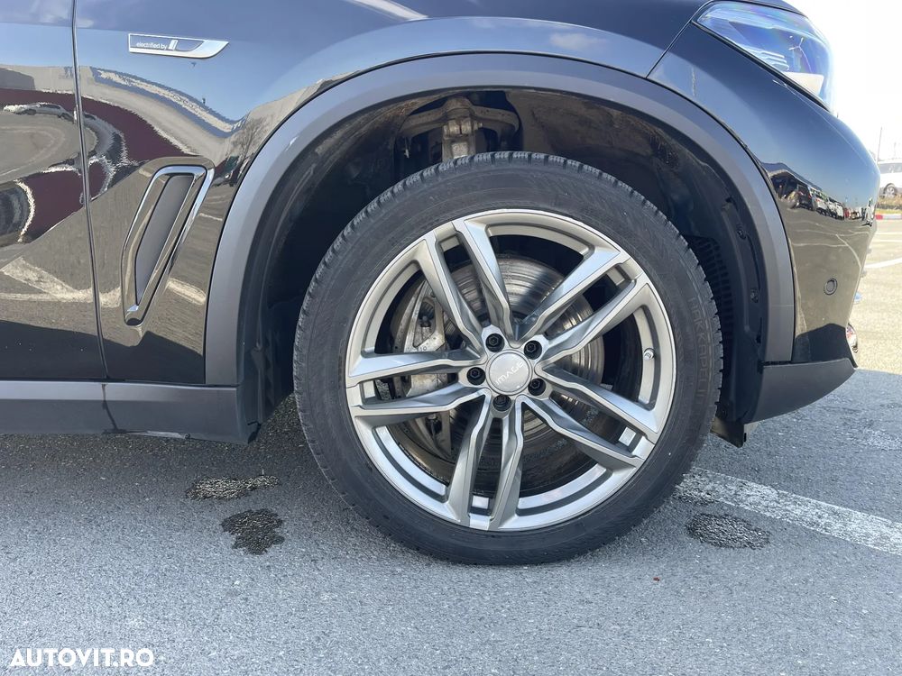 BMW X5 xDrive45e - 31