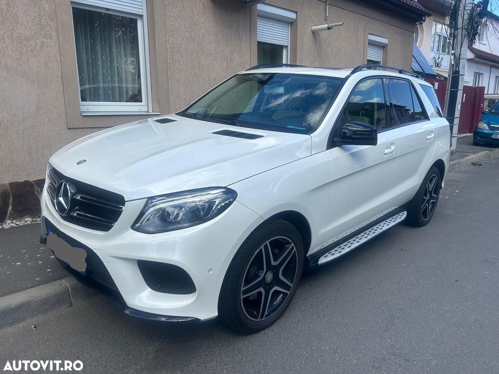 Mercedes-Benz GLE 250 d 4Matic 9G-TRONIC - 1