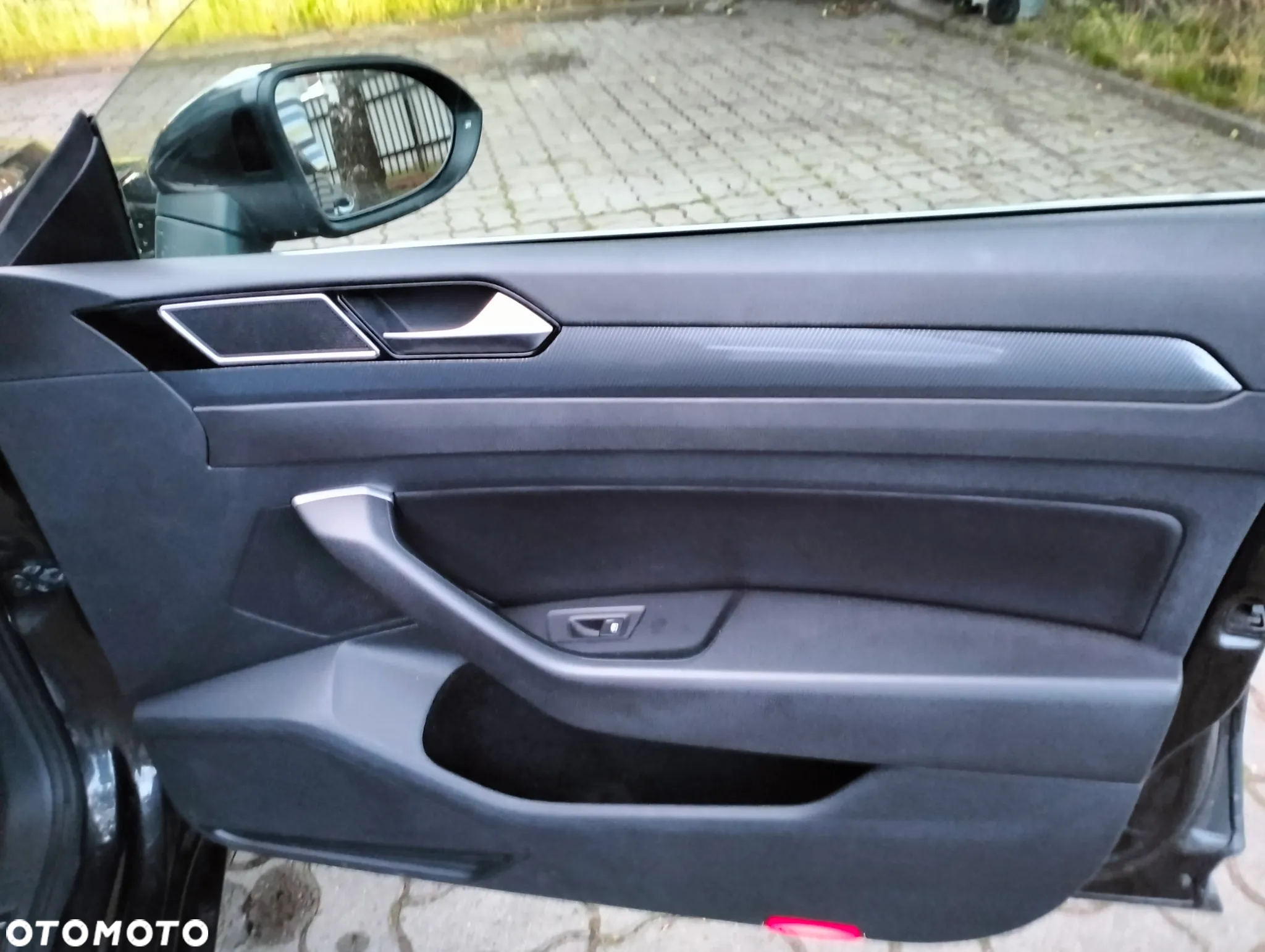 Volkswagen Arteon 2.0 TSI R-Line DSG - 23