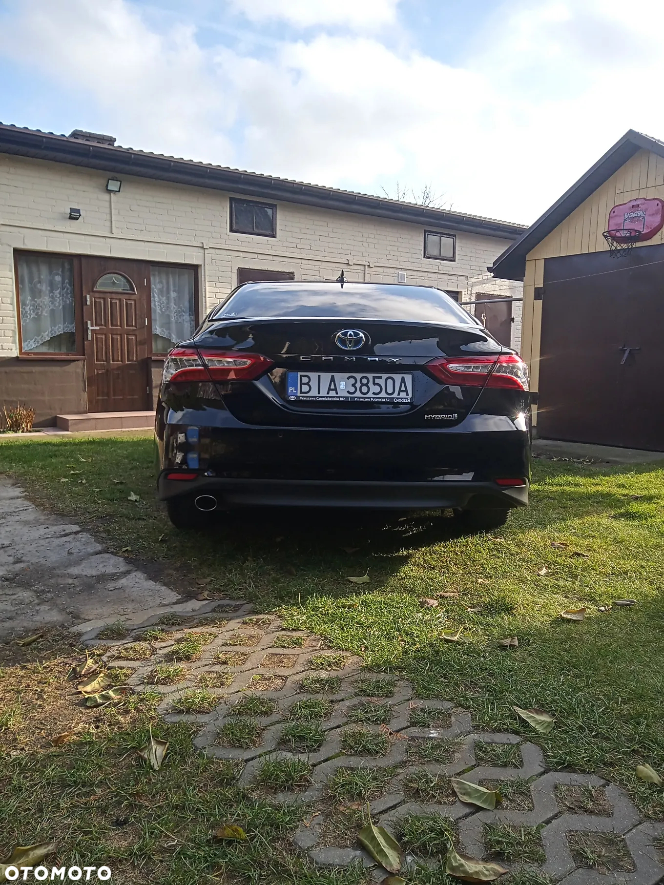 Toyota Camry 2.5 Hybrid Executive CVT - 2