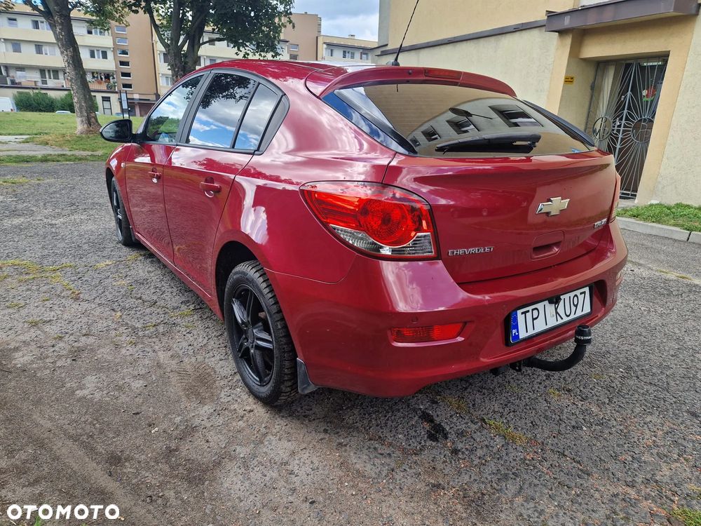 Chevrolet Cruze - 14