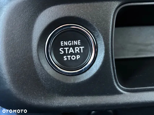 Citroën C3 1.2 PureTech Shine - 30