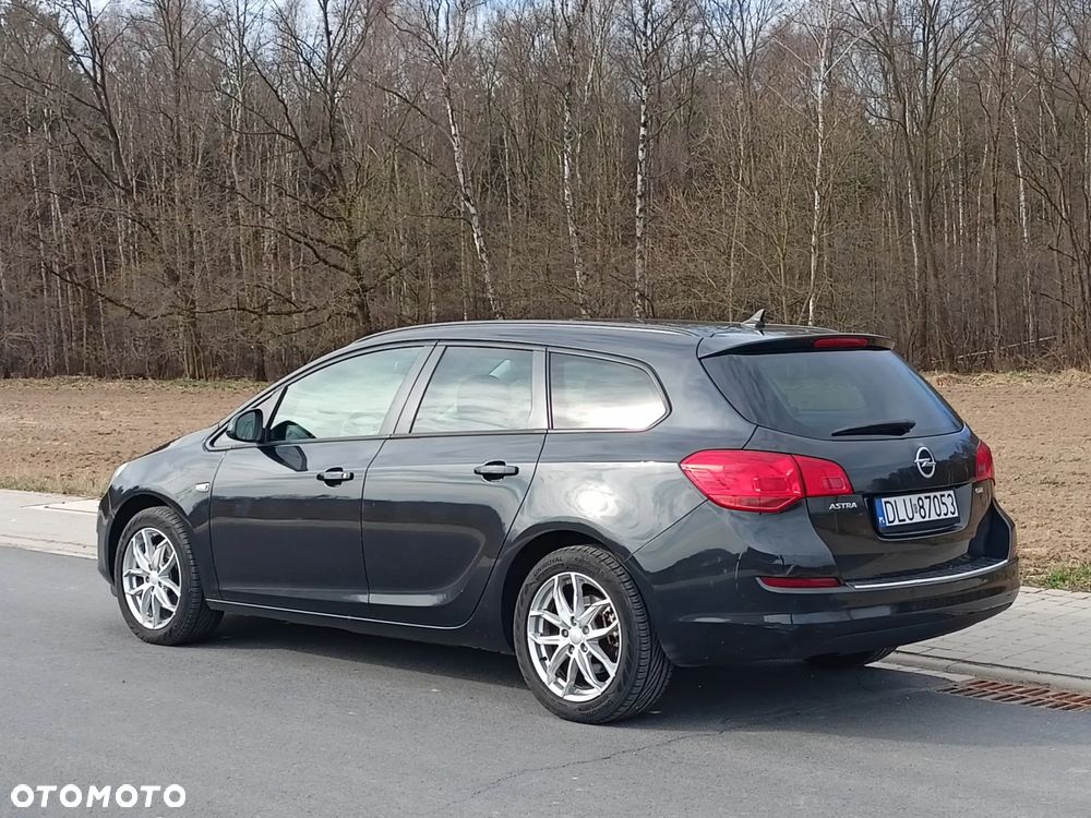 Opel Astra 1.7 CDTI DPF Design Edition - 5