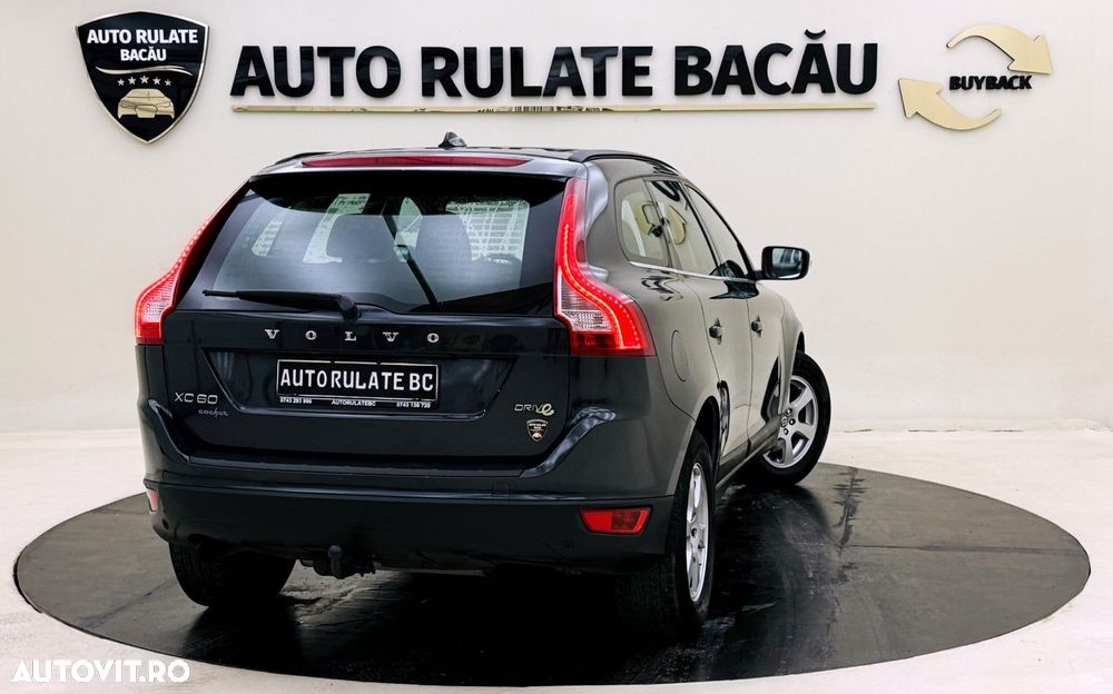 Volvo XC 60 - 6