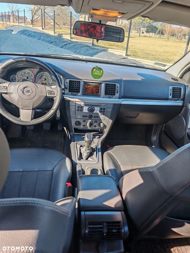 Opel Vectra 1.9 CDTI Sport / GTS - 7