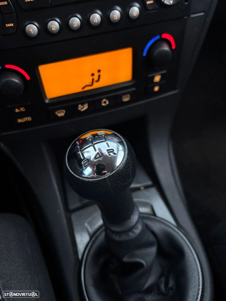 Citroën C4 1.6 HDi 110 SX - 4