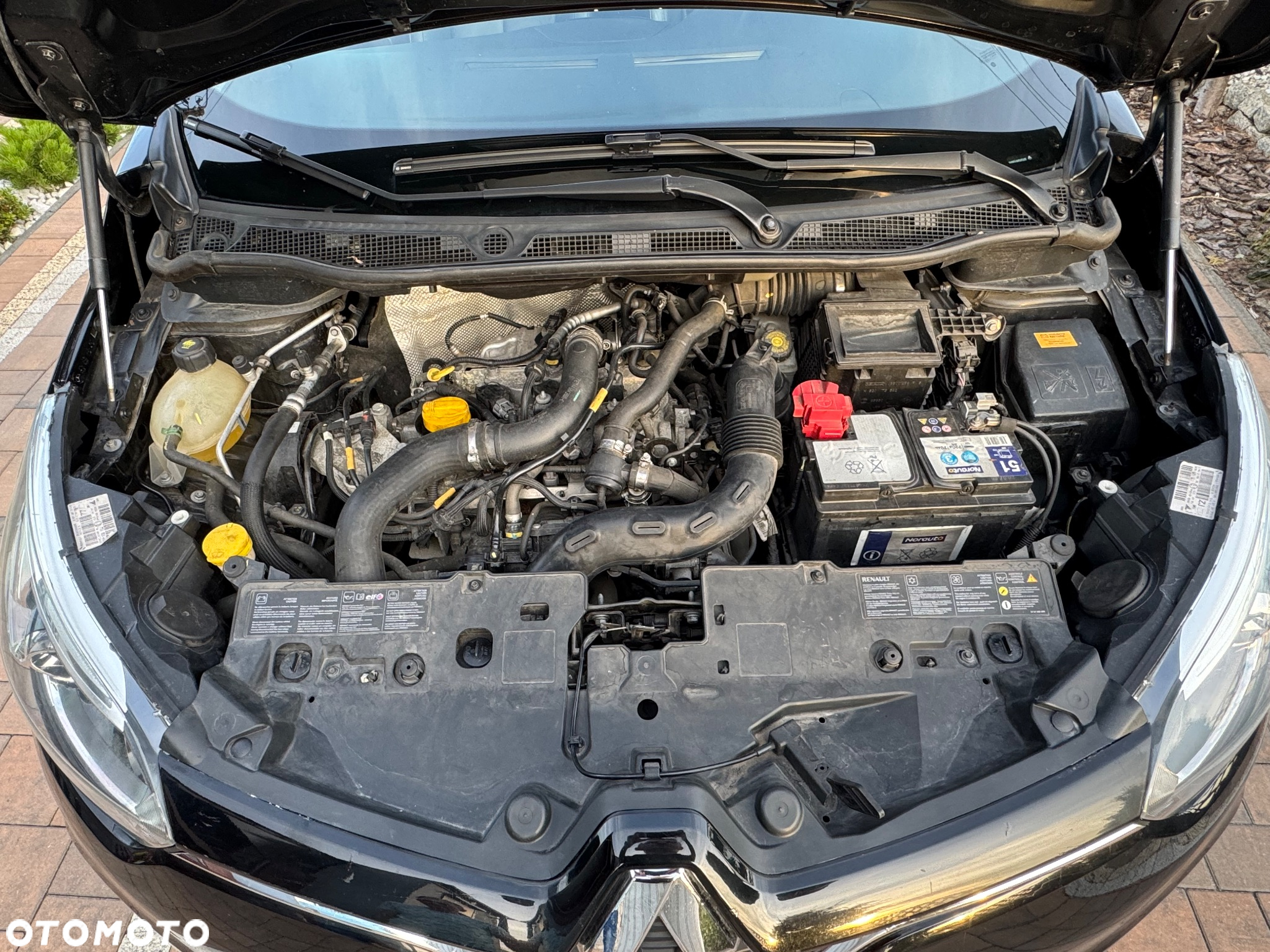 Renault Captur 0.9 Energy TCe XMOD - 27