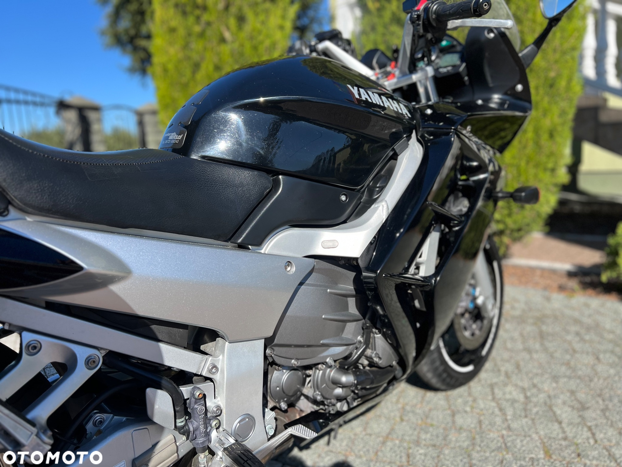 Yamaha FJR - 15