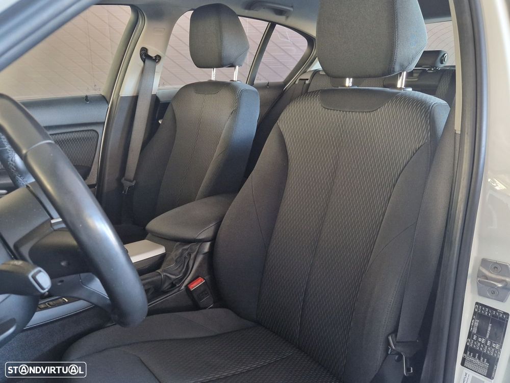 BMW 116 d EDynamics Advantage - 11