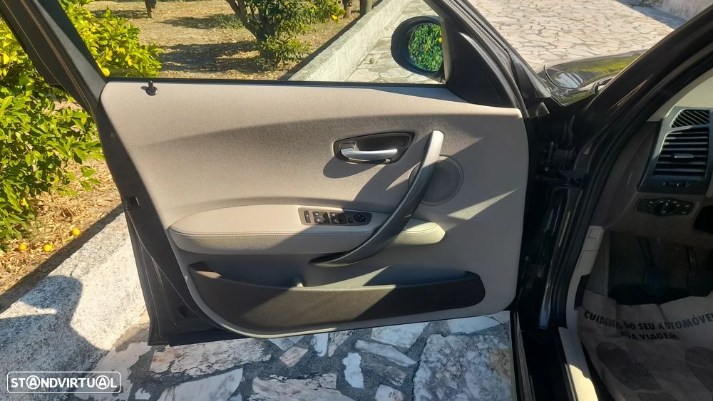 BMW 116 i Exclusive - 13