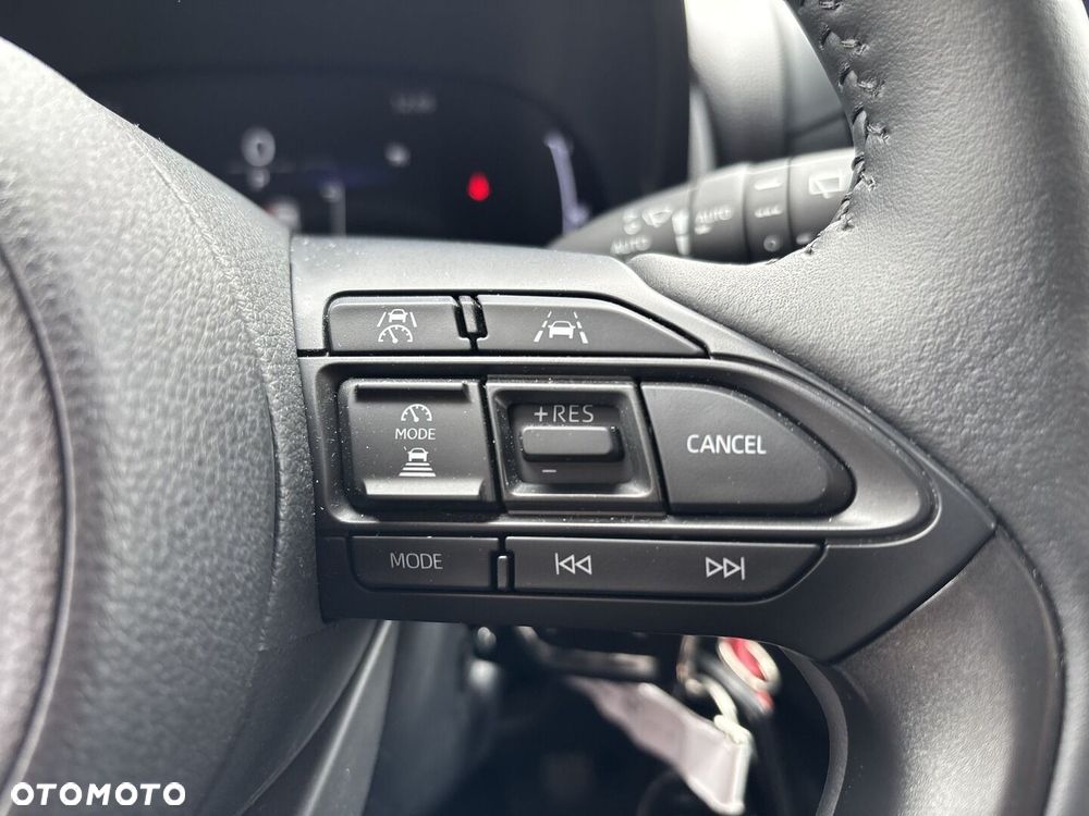 Toyota Yaris Hybrid 1.5 Style - 22
